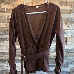 VENUS Rich Brown Apparel